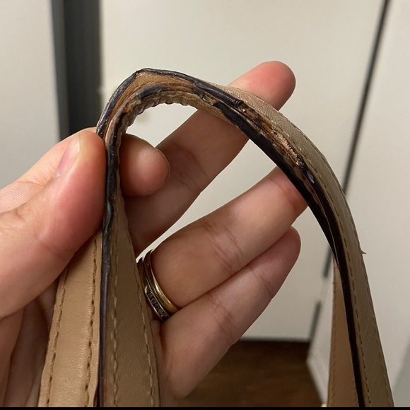 Michael Kors Jet Set Tote Bag - Picture 3 of 8